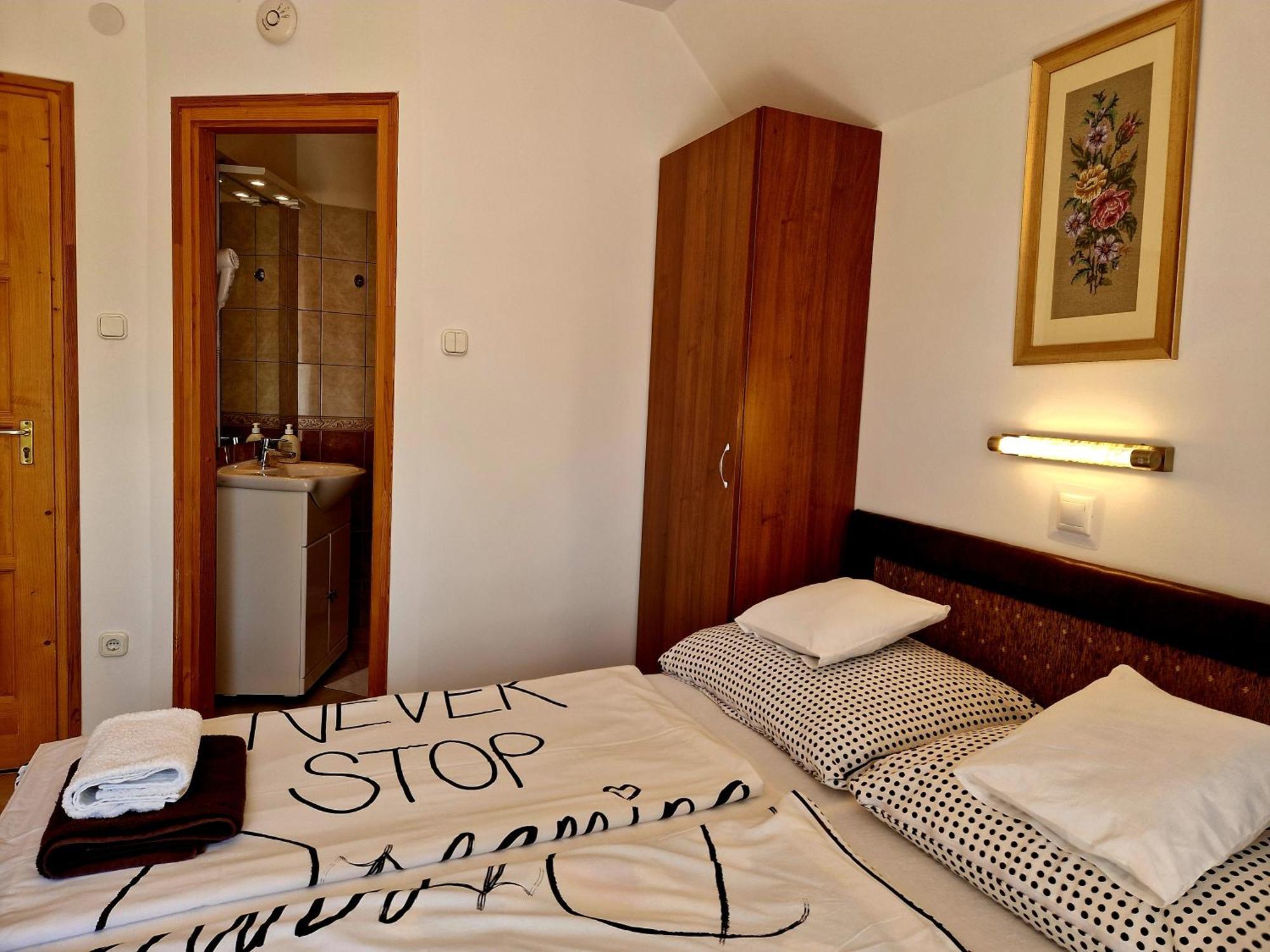 Andrea Panzió Keszthely Hotel Quarto foto
